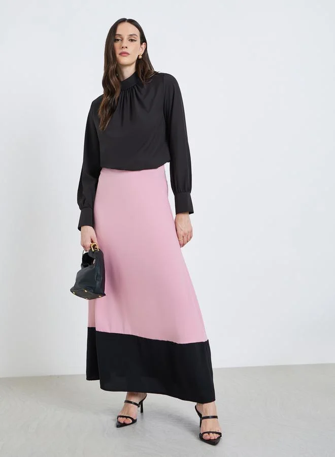 Styli Women Contrast Hem Color Block Maxi Skirt
